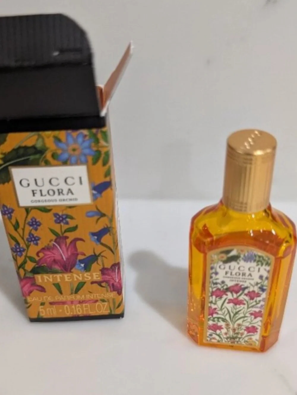 🆕🌸💐Gucci Flora Mini Gift Set — Pink, Yellow, Orange & Deep Magenta Bottles - Picture 3 of 5
